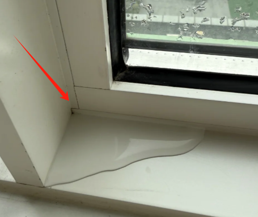 新成屋窗框漏水怎么办？深圳防漏公司全区上门抓漏